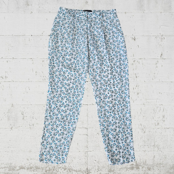 Theory White Blue Floral Silk Mid Rise Tapered Boho Whimsy Pants Trousers Size 0 - Picture 3 of 11